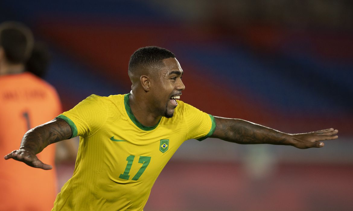 Malcom marca no segundo tempo da prorrogação gol da vitória com a Espanha na final olímpica - seleção brasileira - ouro - Tóquio 2020