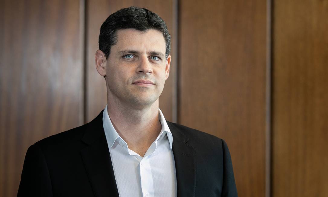 Em nova debandada, secretários do Tesouro e Orçamento de Guedes pedem demissão após drible no teto de gastos