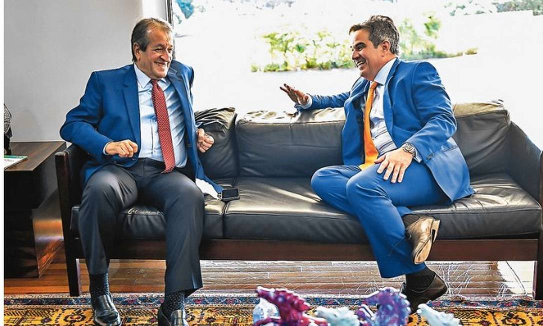 Legendas avaliam se juntar em federações para fazer frente ao novo União Brasil