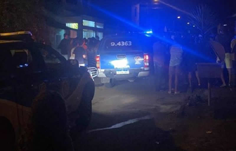 Filho de comerciante é morto a tiros