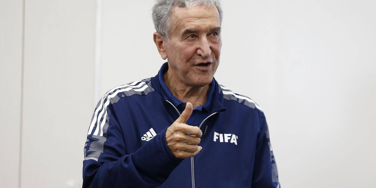 carlos-alberto-parreira-trata-linfoma-de-hodgkin-ha-quatro-meses