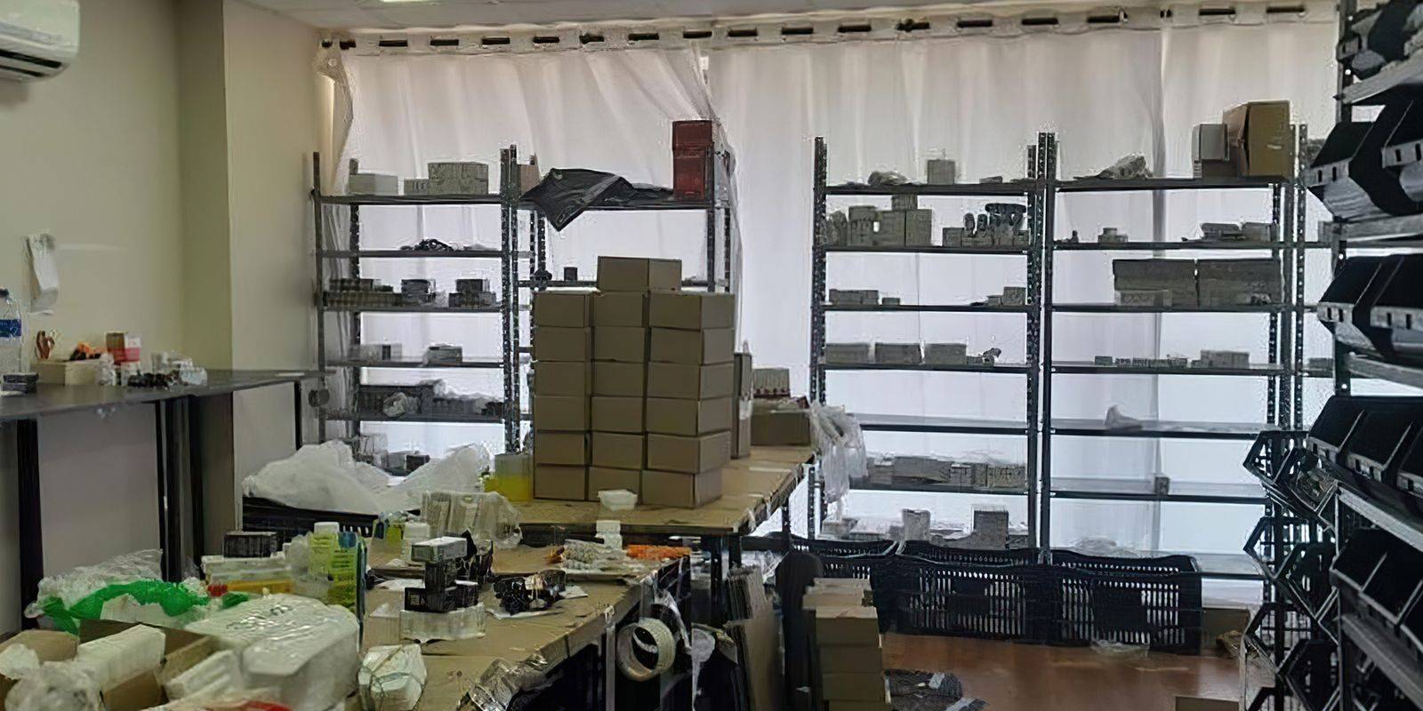policia-prende-11-pessoas-em-santos-por-comercio-ilegal-de-remedios