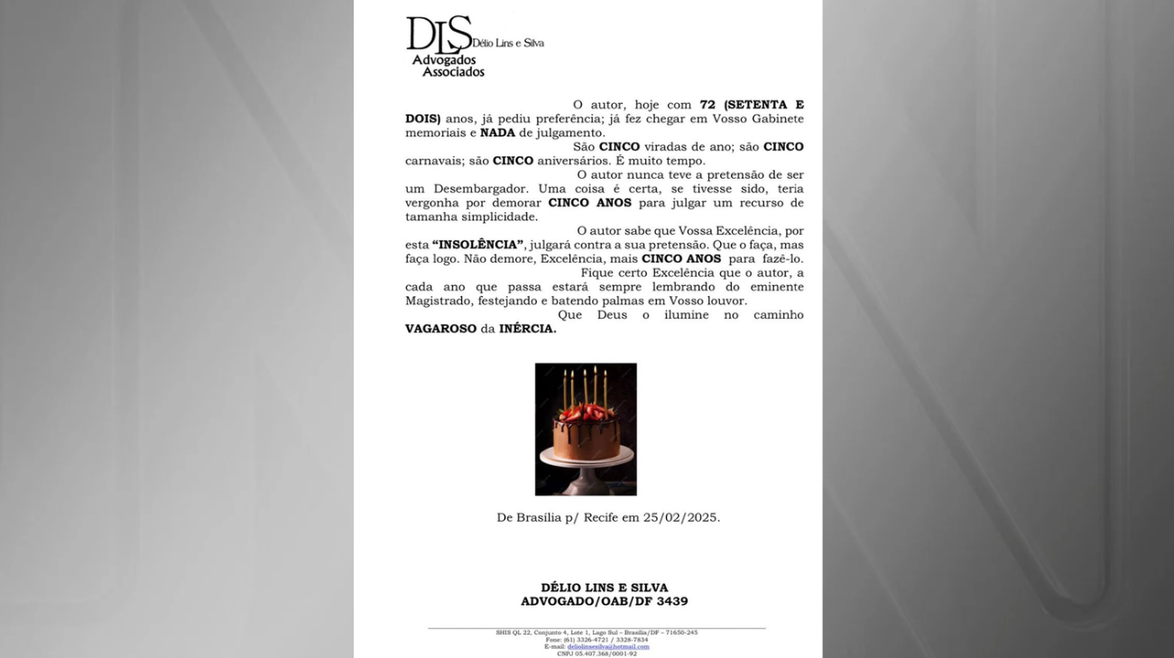 Após 5 anos sem decisão, advogado manda foto de bolo com velas para juiz