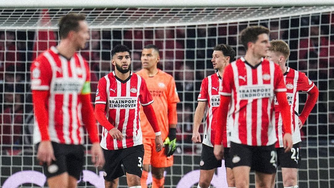 PSV reembolsará torcedores após goleada sofrida na Champions
