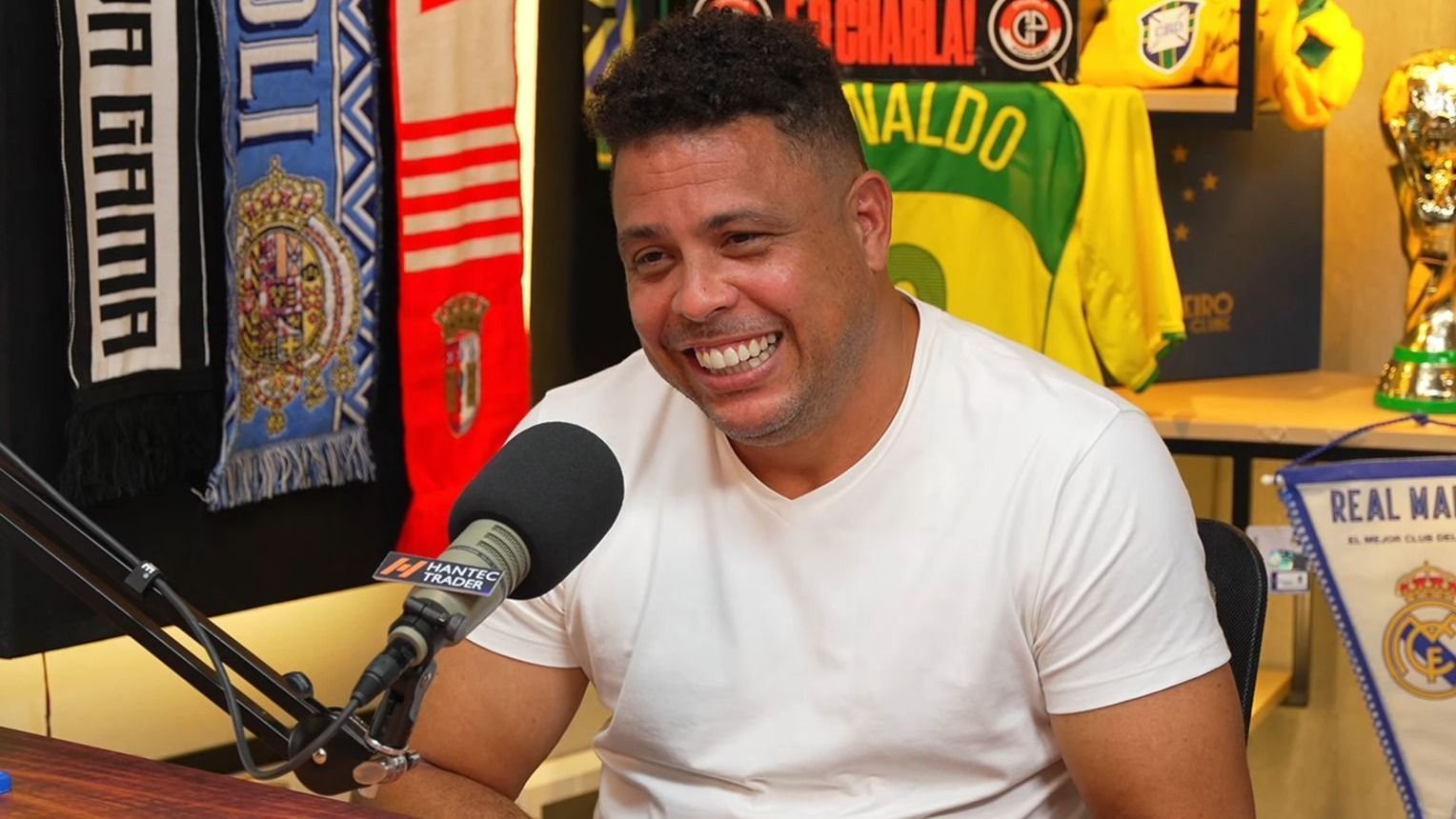 Gramados no Brasil tem solução? Ronaldo sugere proposta