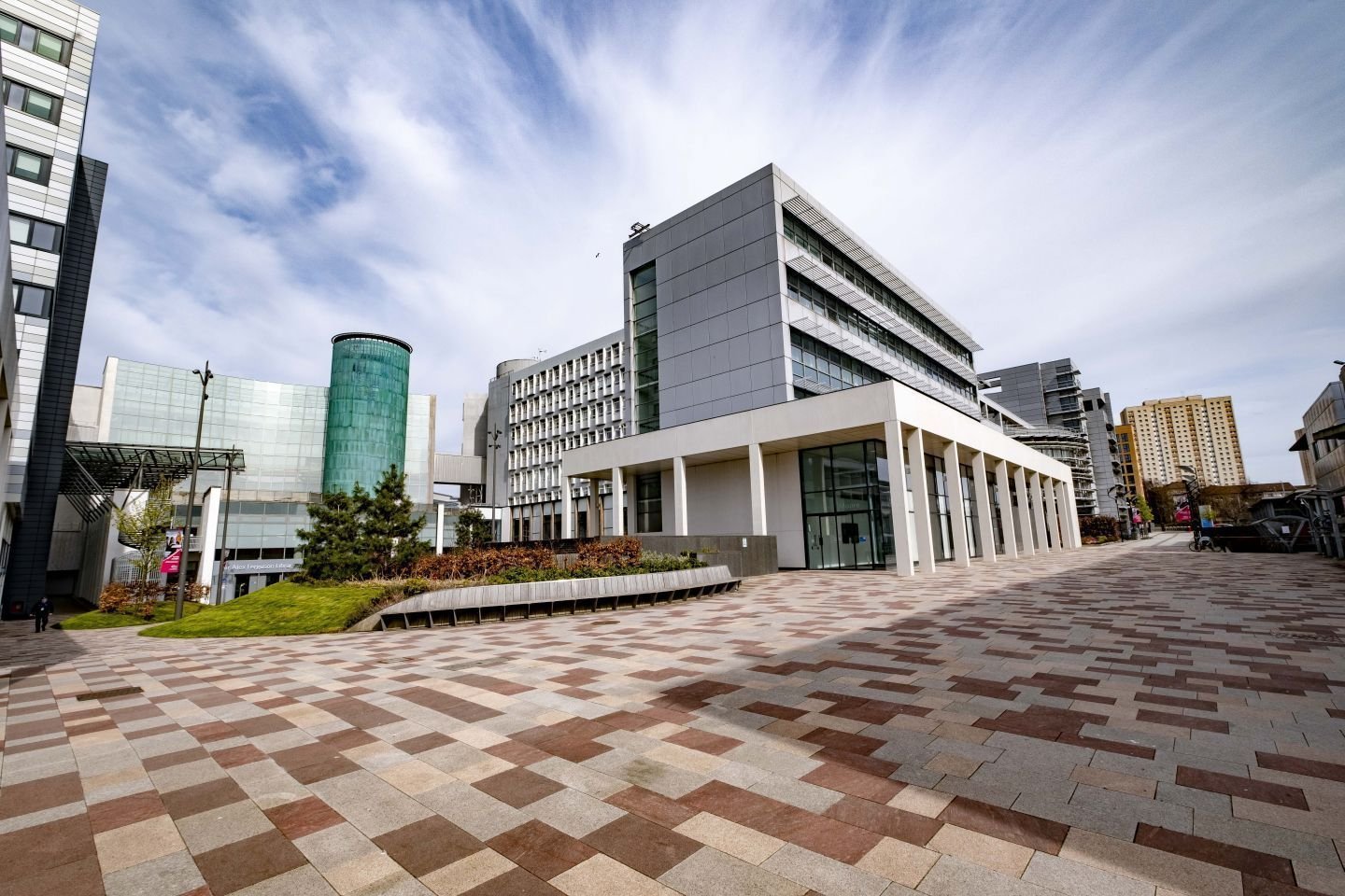 Mestrado no Reino Unido: universidade oferece bolsas integrais