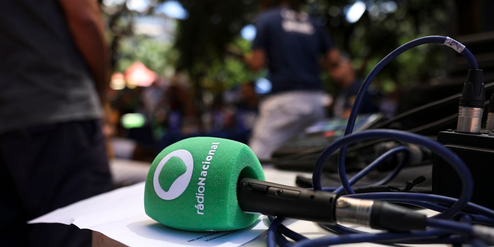 Rádio Nacional estreia faixa internacional em espanhol e inglês