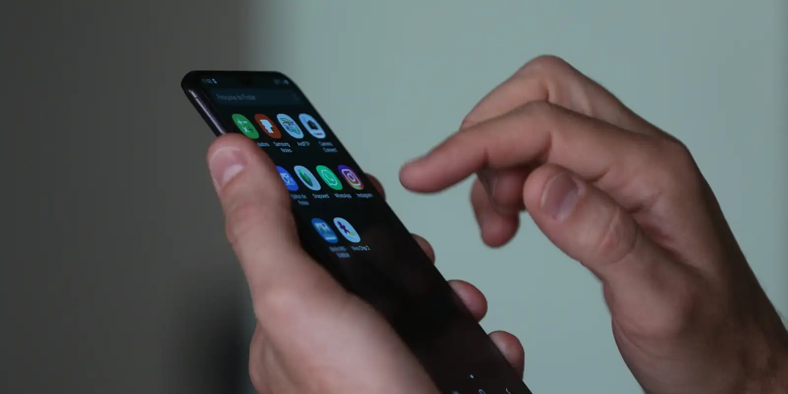 Projeto de lei propõe pena maior para receptação de celulares roubados
