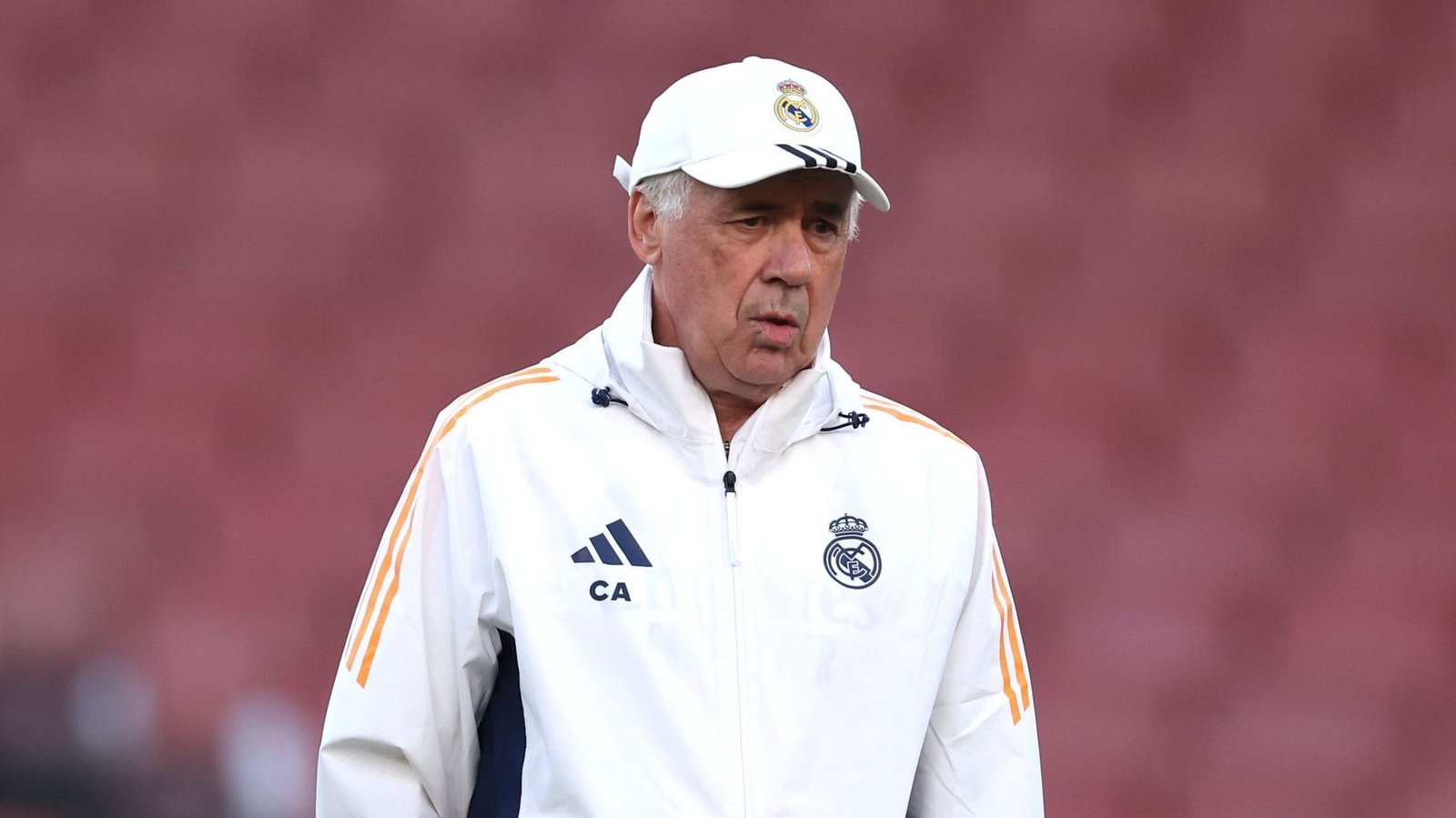 Real Madrid busca salvação em LaLiga após queda na Champions League