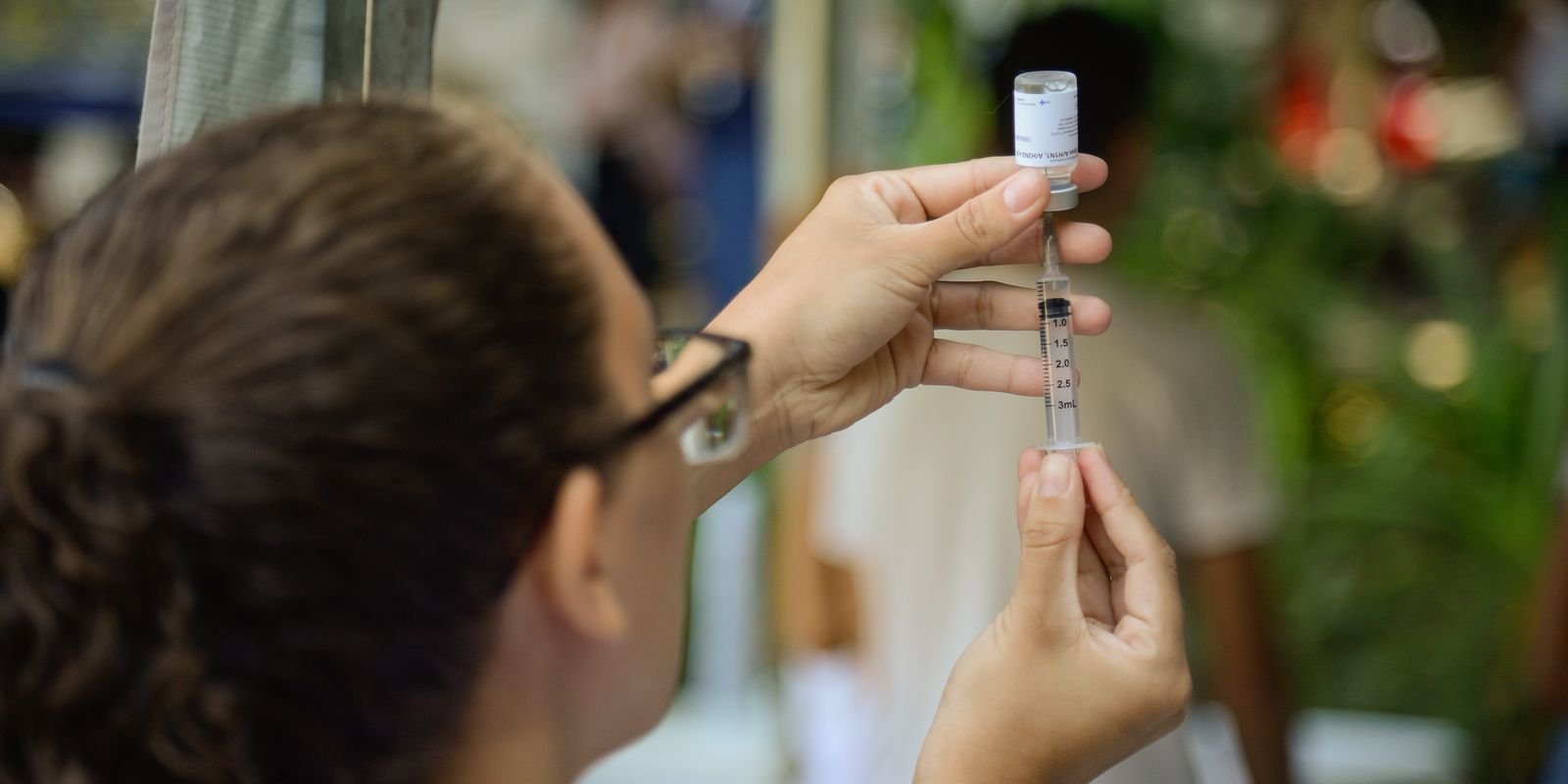 Vacinação nas escolas começa nesta segunda-feira
