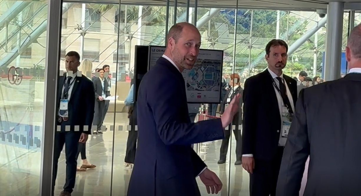 Príncipe William diz que está animado para ir ao Brasil