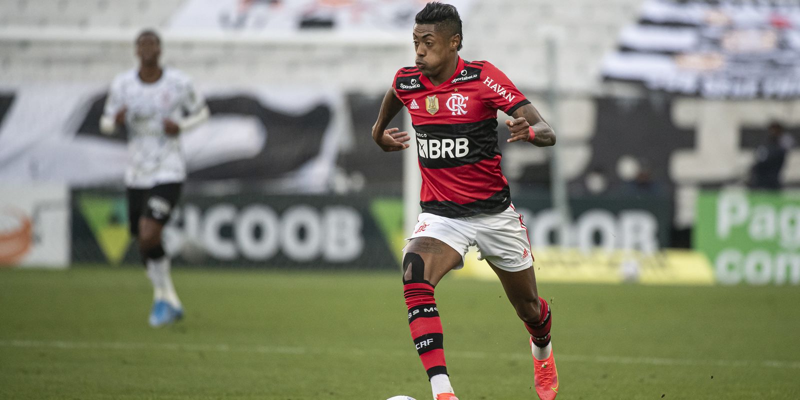 Bruno Henrique, do Flamengo, vira réu por fraudar resultado de jogo