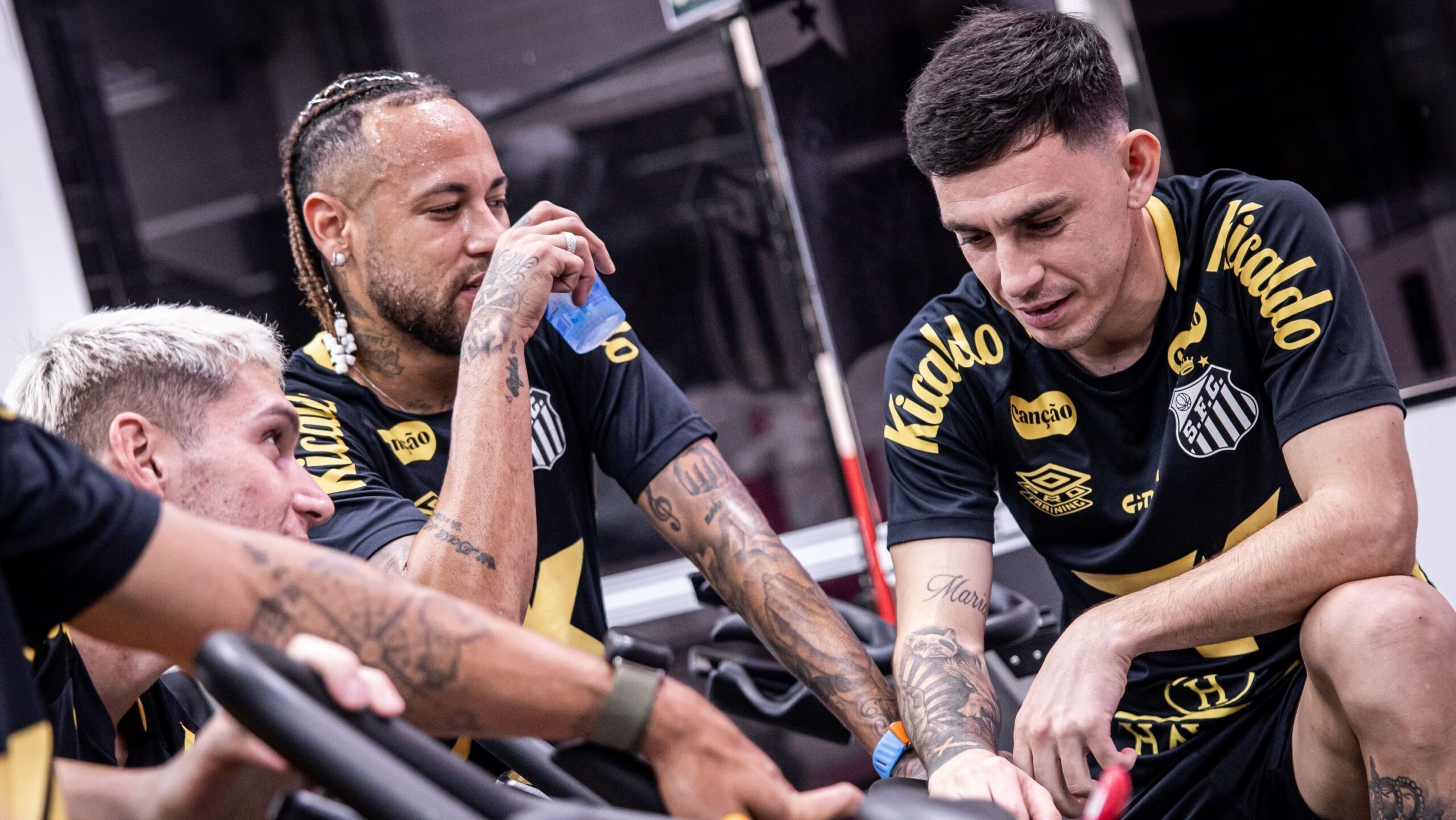Santos comemora departamento médico vazio após intertemporada