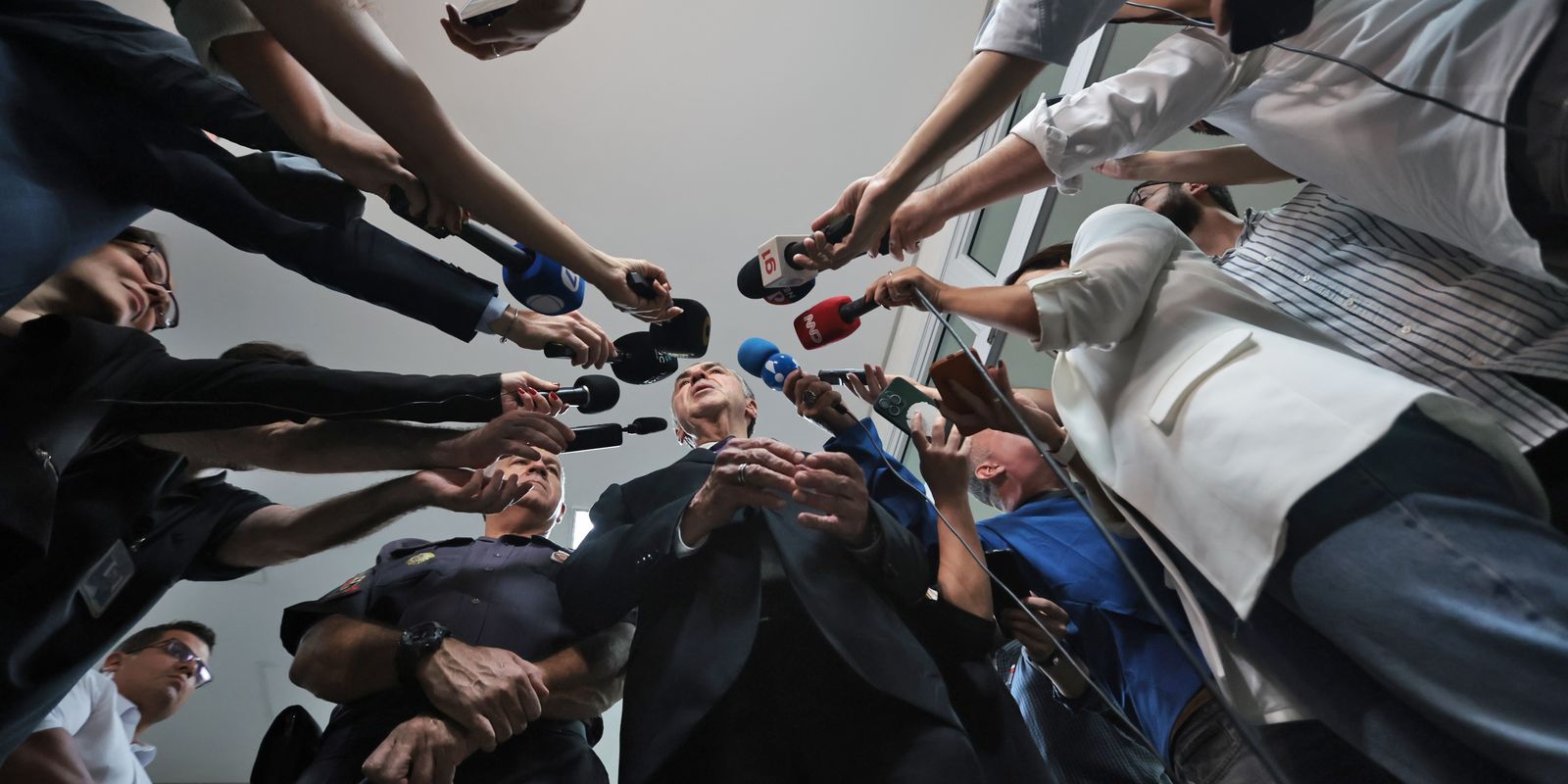 Especialistas mostram pejotização como fraude que precariza jornalismo