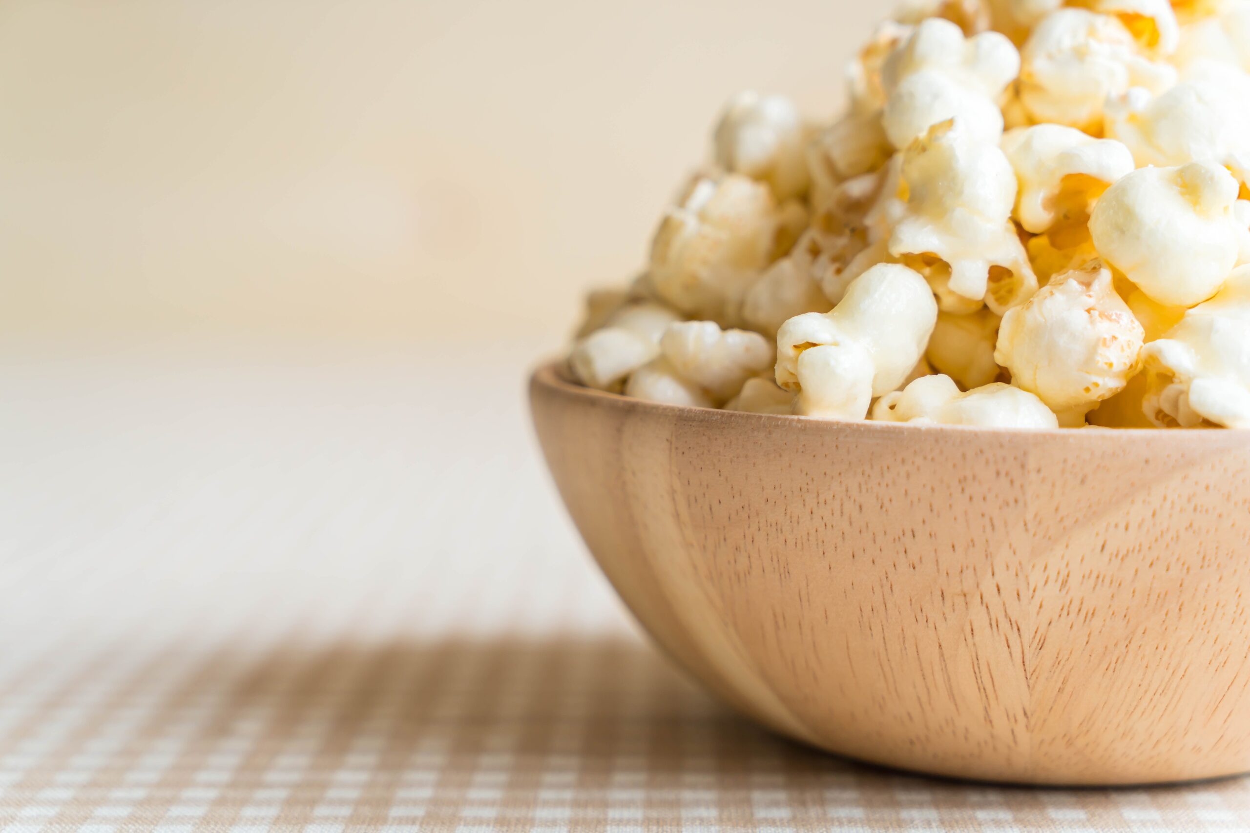 Pipoca: aliada da saúde ou vilã da dieta? Depende do preparo