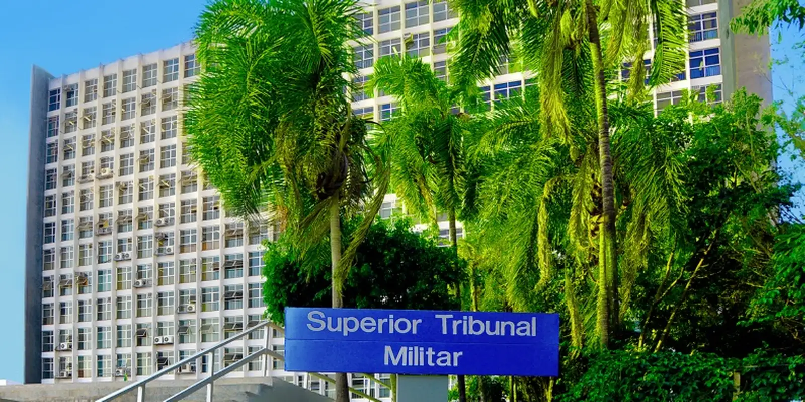 Suboficial é condenado por assédio contra aluna de curso da Marinha