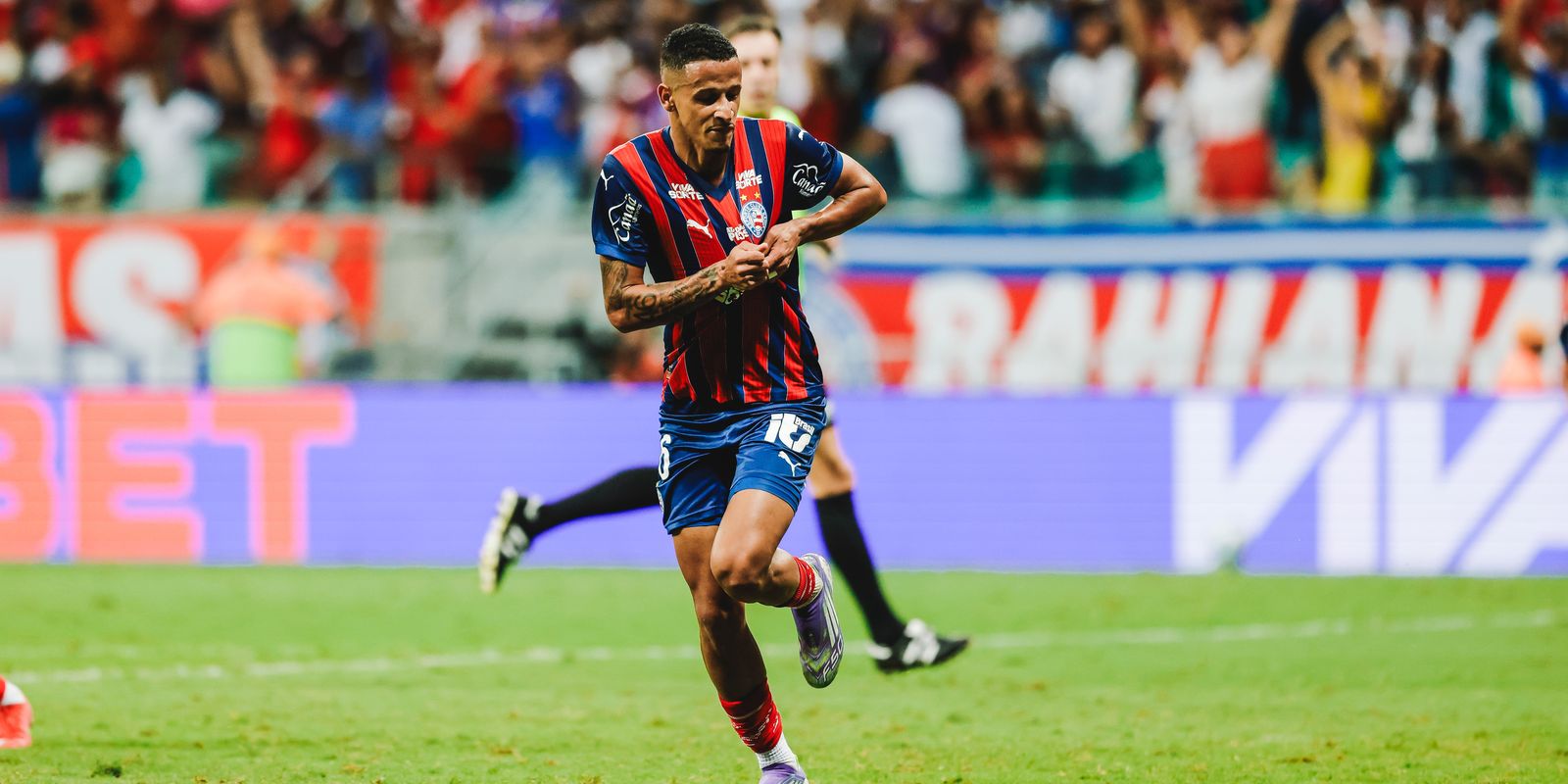 Bahia abre vantagem sobre Fluminense nas quartas da Copa do Brasil