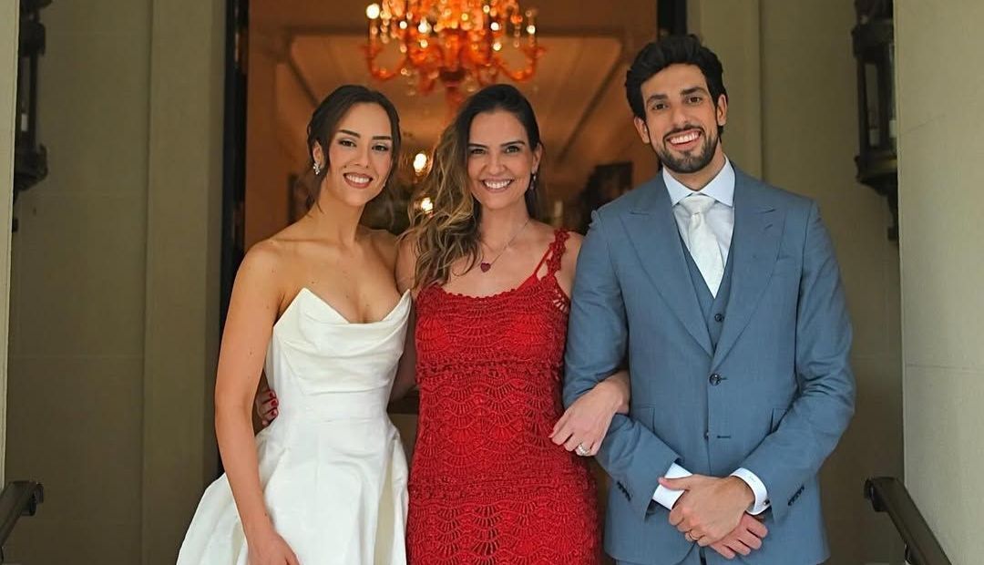 Esposa de Faustão homenageia Lara Silva após casamento