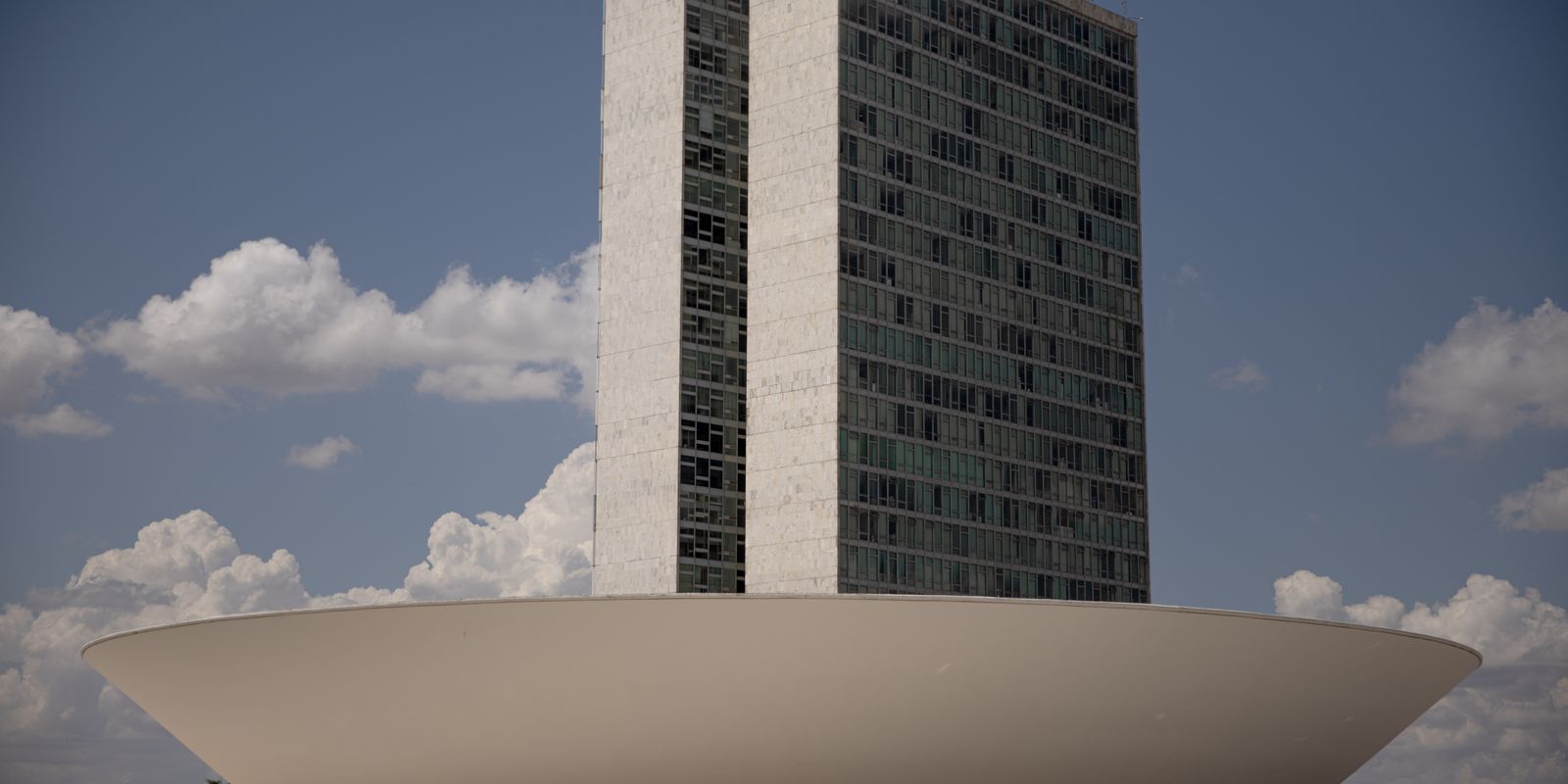 Impunidade levou Congresso a rever blindagem parlamentar em 2001