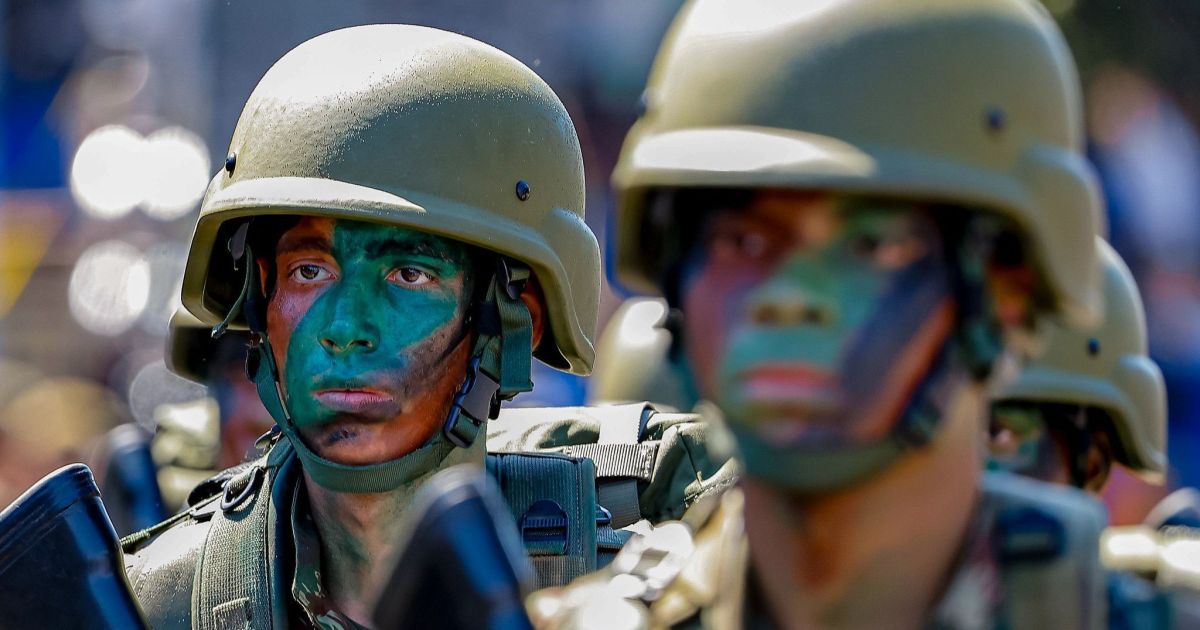 Com 10 mil militares, mísseis e blindados, Brasil faz treinamento de guerra