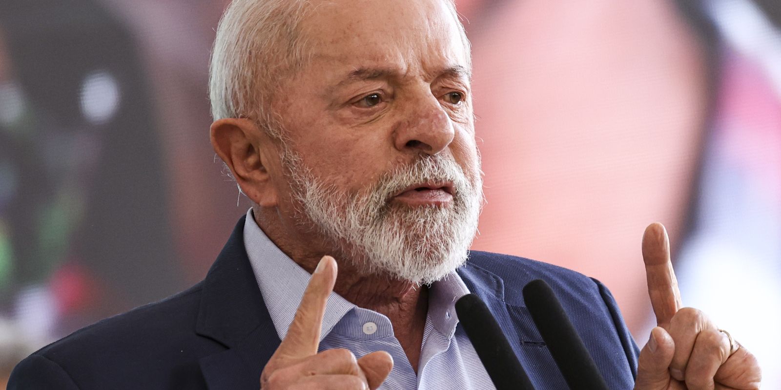 Lula chama América Latina de zona de paz e critica intervenções