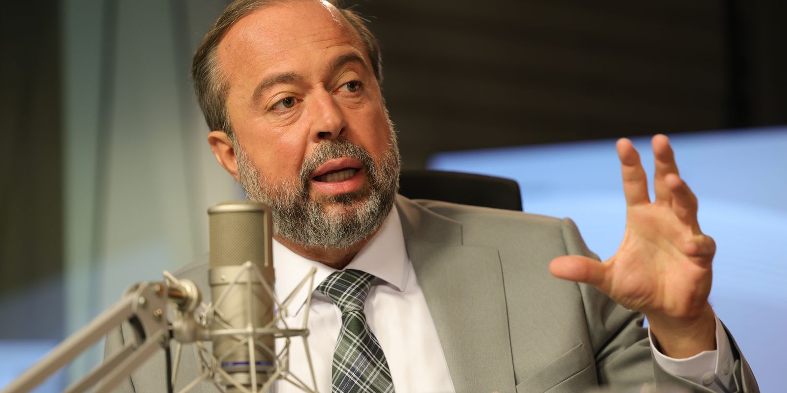 Brasil não corre risco energético, garante Alexandre Silveira
