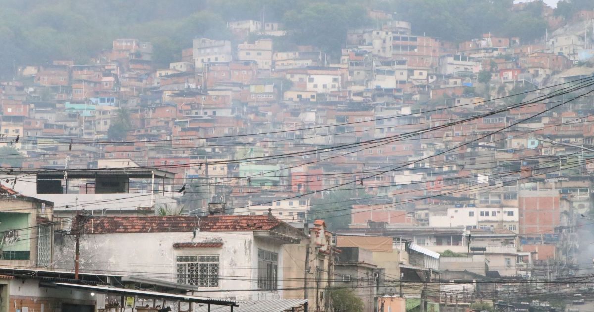 No Rio, 69,6% são a favor das operações policiais recentes, aponta pesquisa
