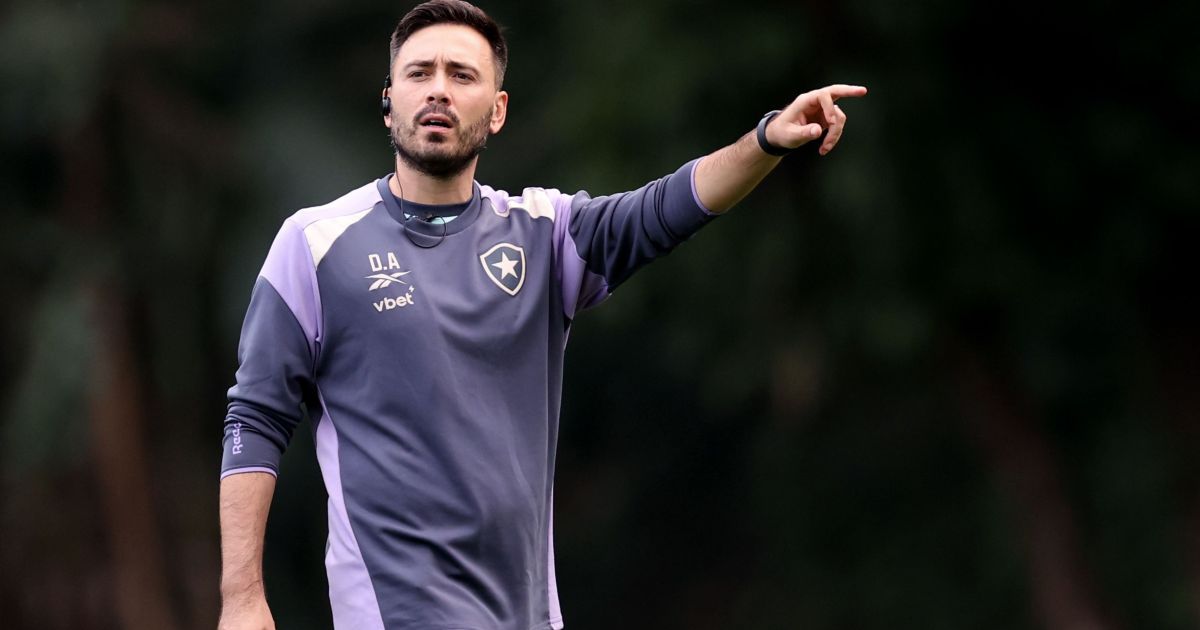 Botafogo recebe o lanterna Sport, no Nilton Santos, pelo Brasileirão