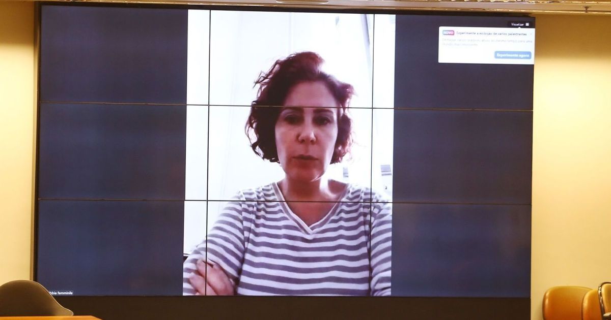 Itália julga extradição de Zambelli em meio a impasse entre STF e Câmara