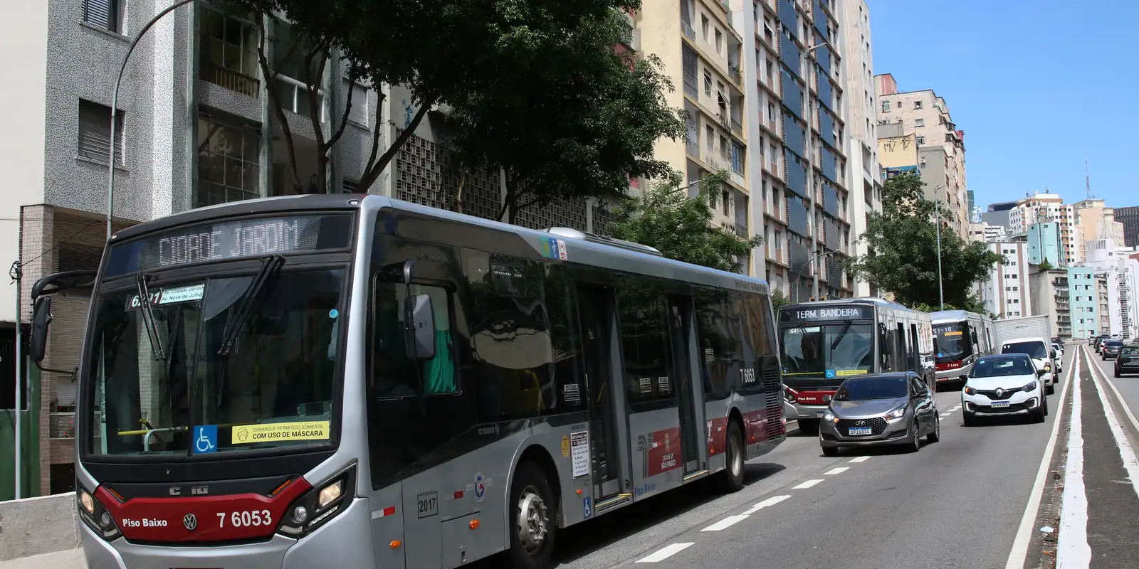 Livro debate tarifa zero e mobilidade urbana como qualidade de vida