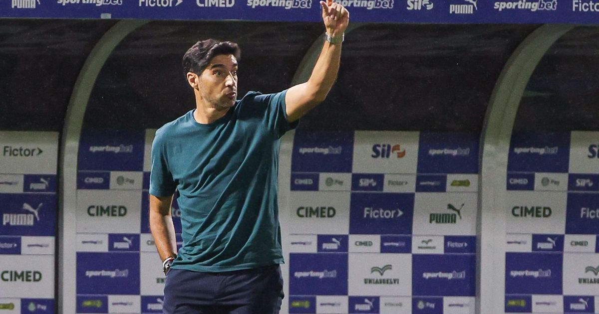 Abel garante Palmeiras competitivo, mas afirma: “Nunca prometi títulos”