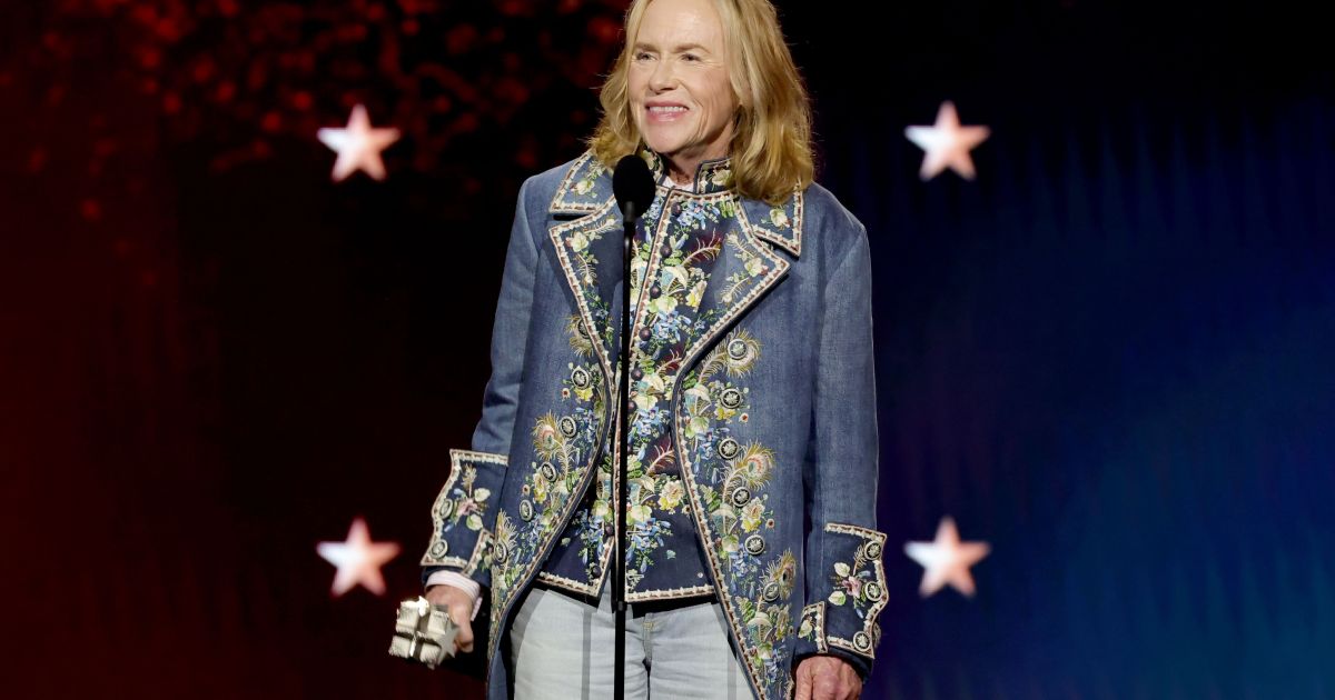 Oscar 2026: Amy Madigan quebra recorde de intervalo entre indicações