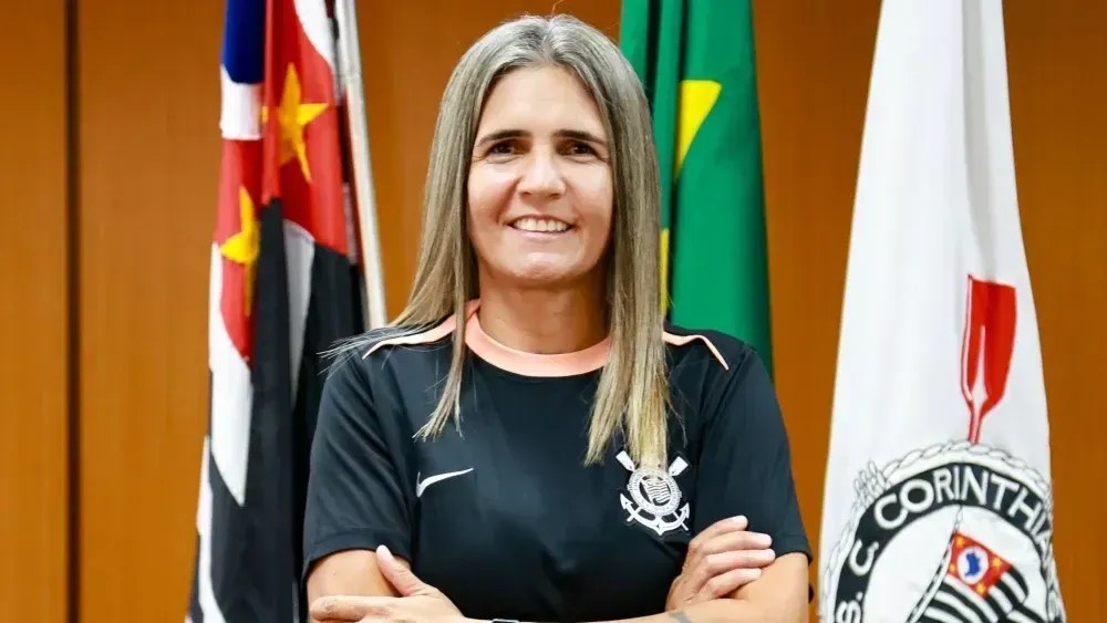 Corinthians anuncia contratação de ex-técnica do Brasil para o feminino