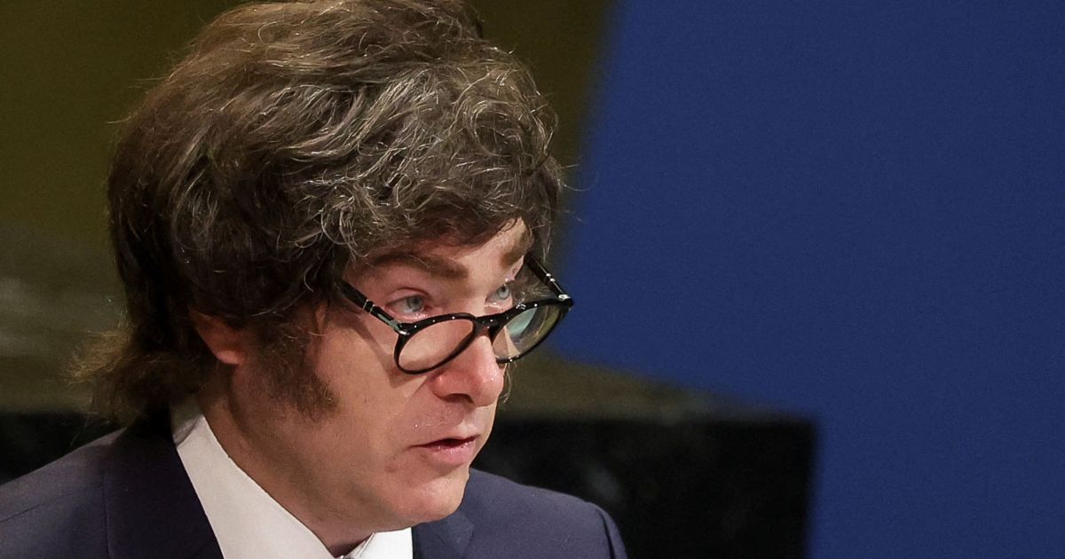 Entenda os principais pontos da reforma trabalhista de Milei