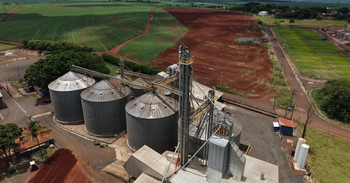 Safra recorde expõe gargalo de armazenagem