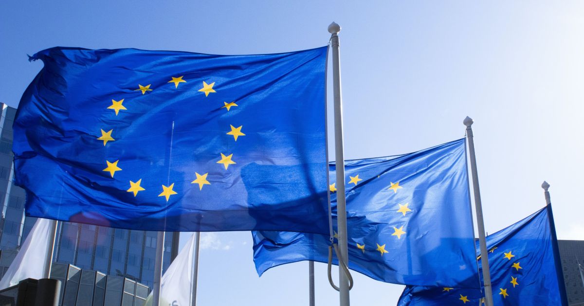 Produção industrial da zona do euro cai 1,4% em dezembro ante novembro