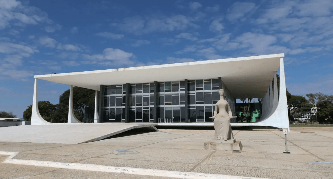 Supremo tem que se repensar, diz Miguel Reale Júnior