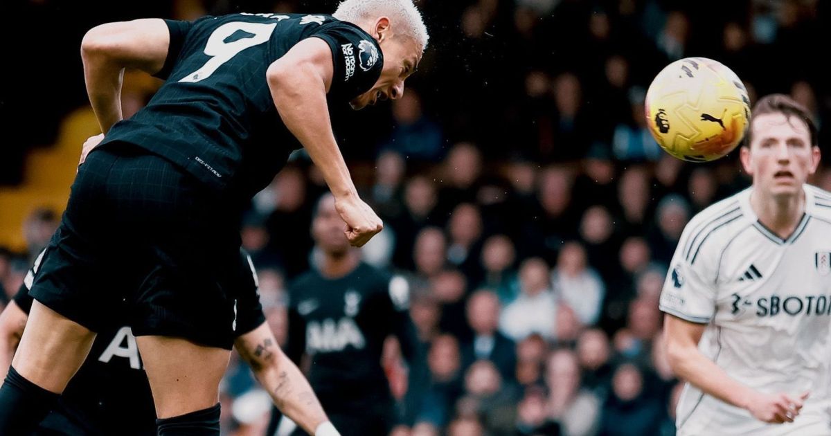 Richarlison marca, mas Tottenham perde para Fulham e segue perto do Z-3
