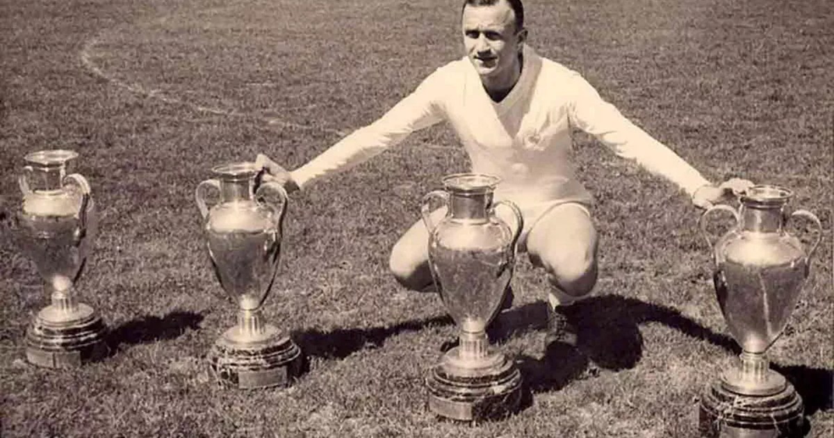 Ídolo do Real Madrid, tetracampeão europeu Santamaría morre aos 96 anos