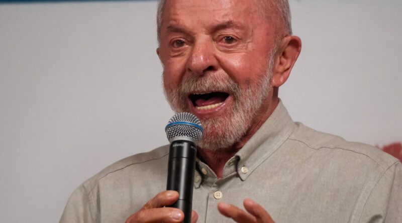 Lula aceita proposta de Flávio para quebra de sigilo bancário Lula aceita proposta de Flávio para quebra de sigilo bancário