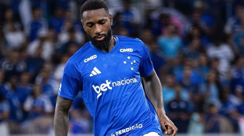Gerson lista erros do Cruzeiro em derrota para Bragantino: “Complicou tudo” Gerson lista erros do Cruzeiro em derrota para Bragantino: “Complicou tudo”