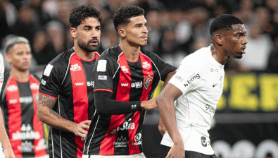 Corinthians empata com Vitória e evita nona derrota seguida no Brasileirão Corinthians empata com Vitória e evita nona derrota seguida no Brasileirão