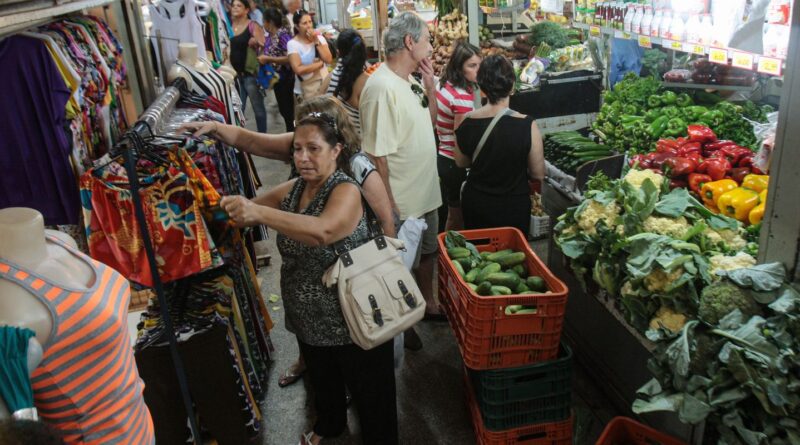 Cortes em auxílios sociais podem gerar retração em cidades do interior Cortes em auxílios sociais podem gerar retração em cidades do interior